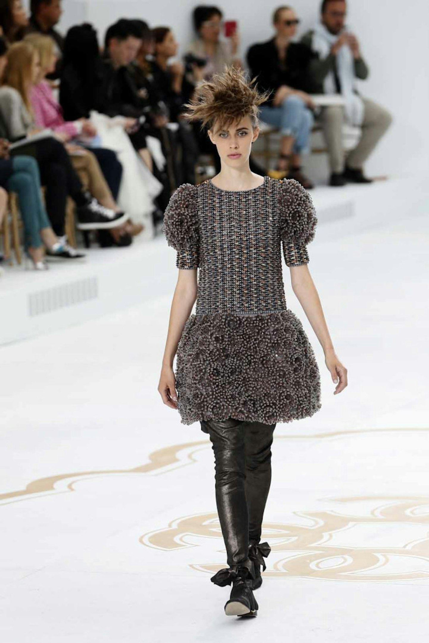 Chanel Haute Couture 10