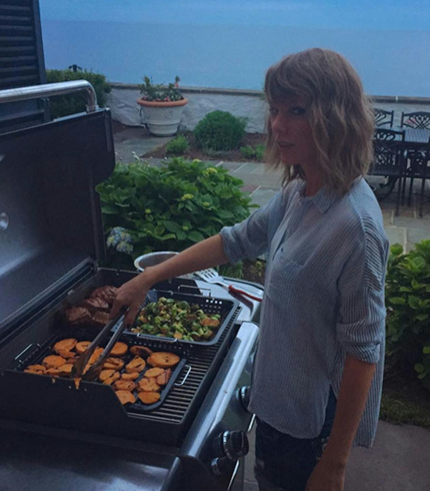 @calvinharris: "She cooks too"