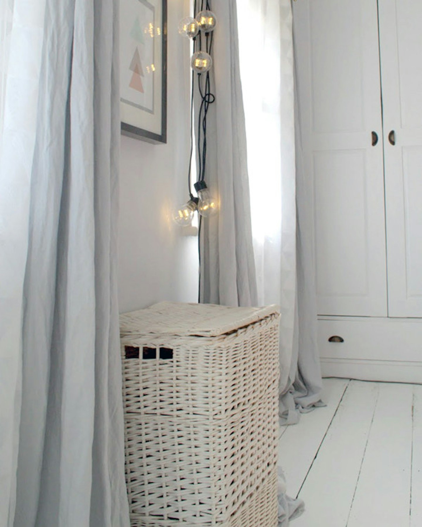 how to decorate your room