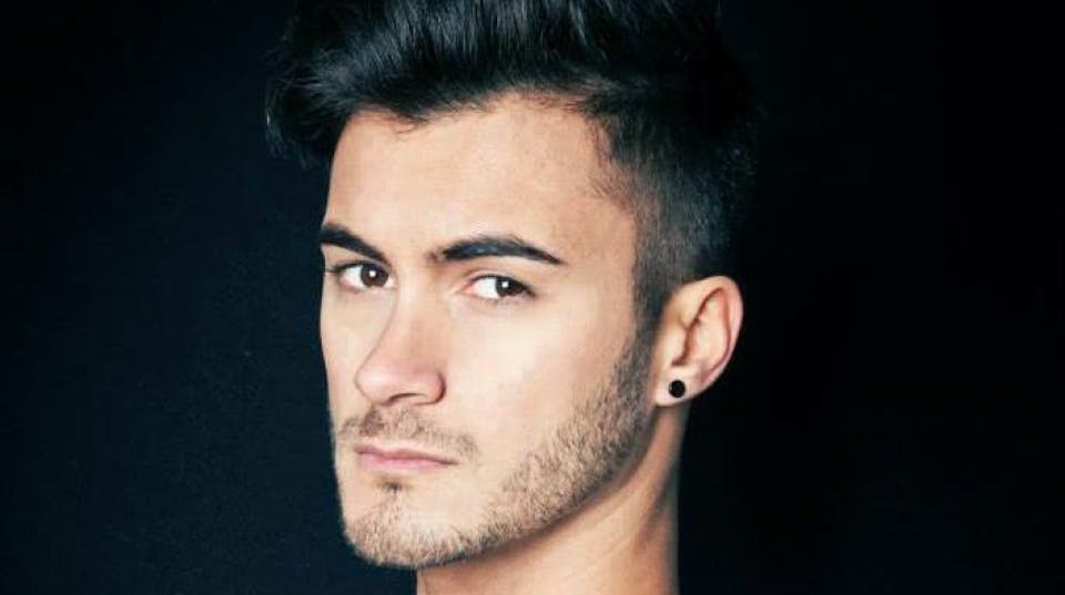 Sam Stanley As Zayn Malik One Direction Experience Tribute Band 940x526 ?format=jpg&quality=80&width=960&height=540&ratio=16 9&resize=aspectfill