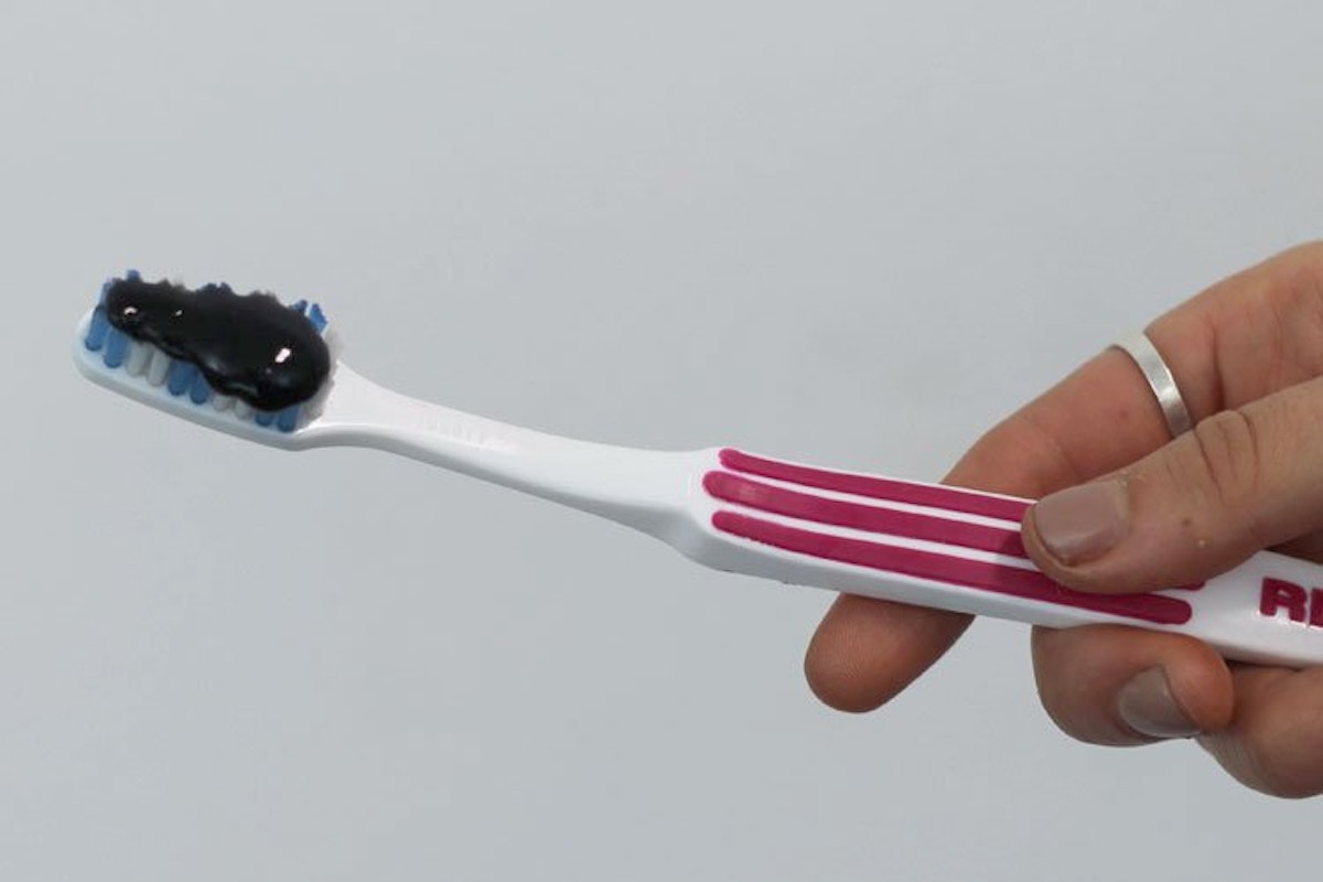 Activated Charcoal Teeth Whitening Review