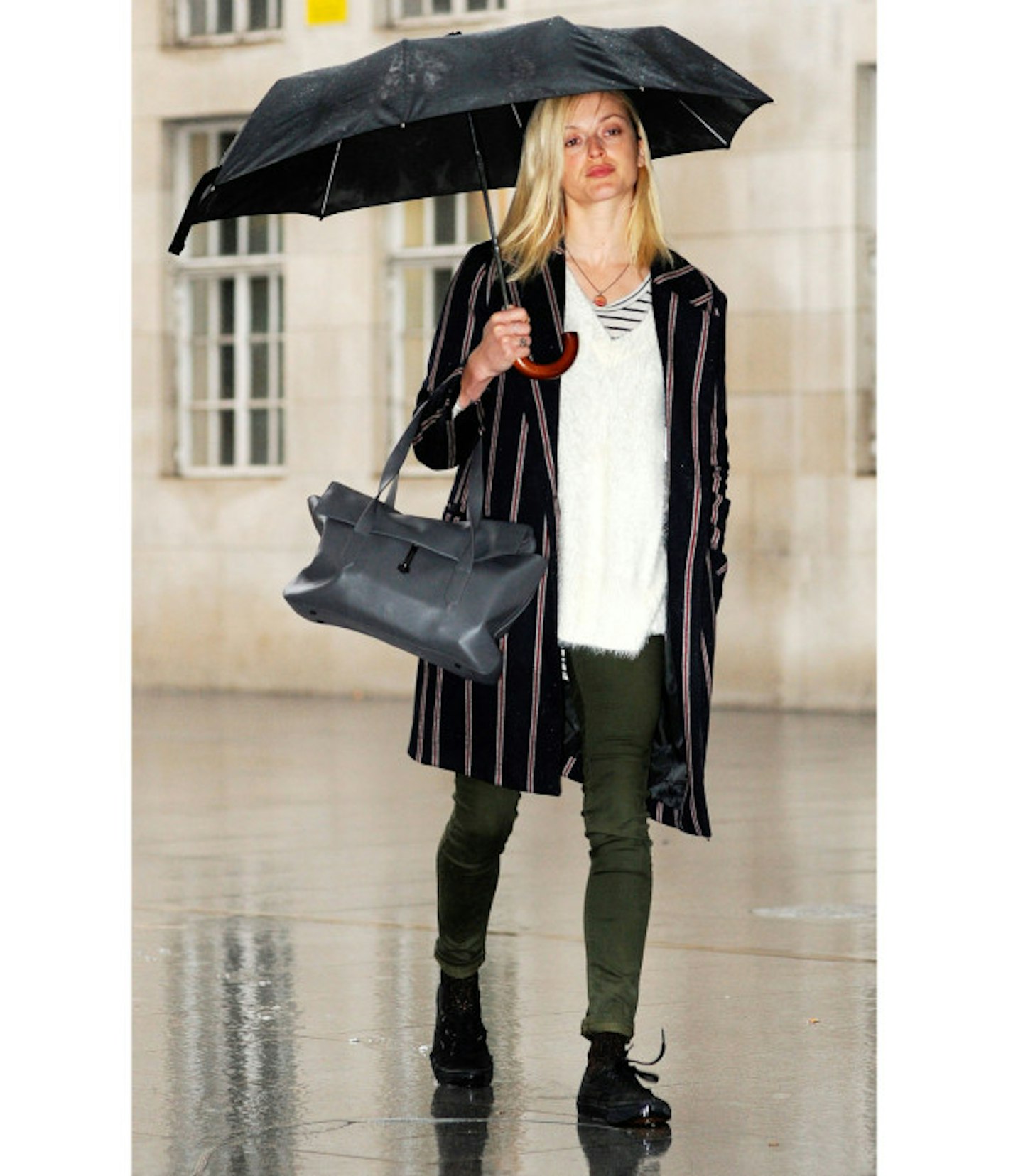 fearne-cotton-rain-umbrella-stripe-blazer-khaki-trousers