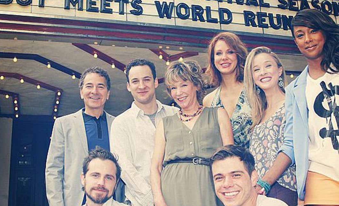 See the Cast of 'One Tree Hill' Reunite in Paris - ABC News