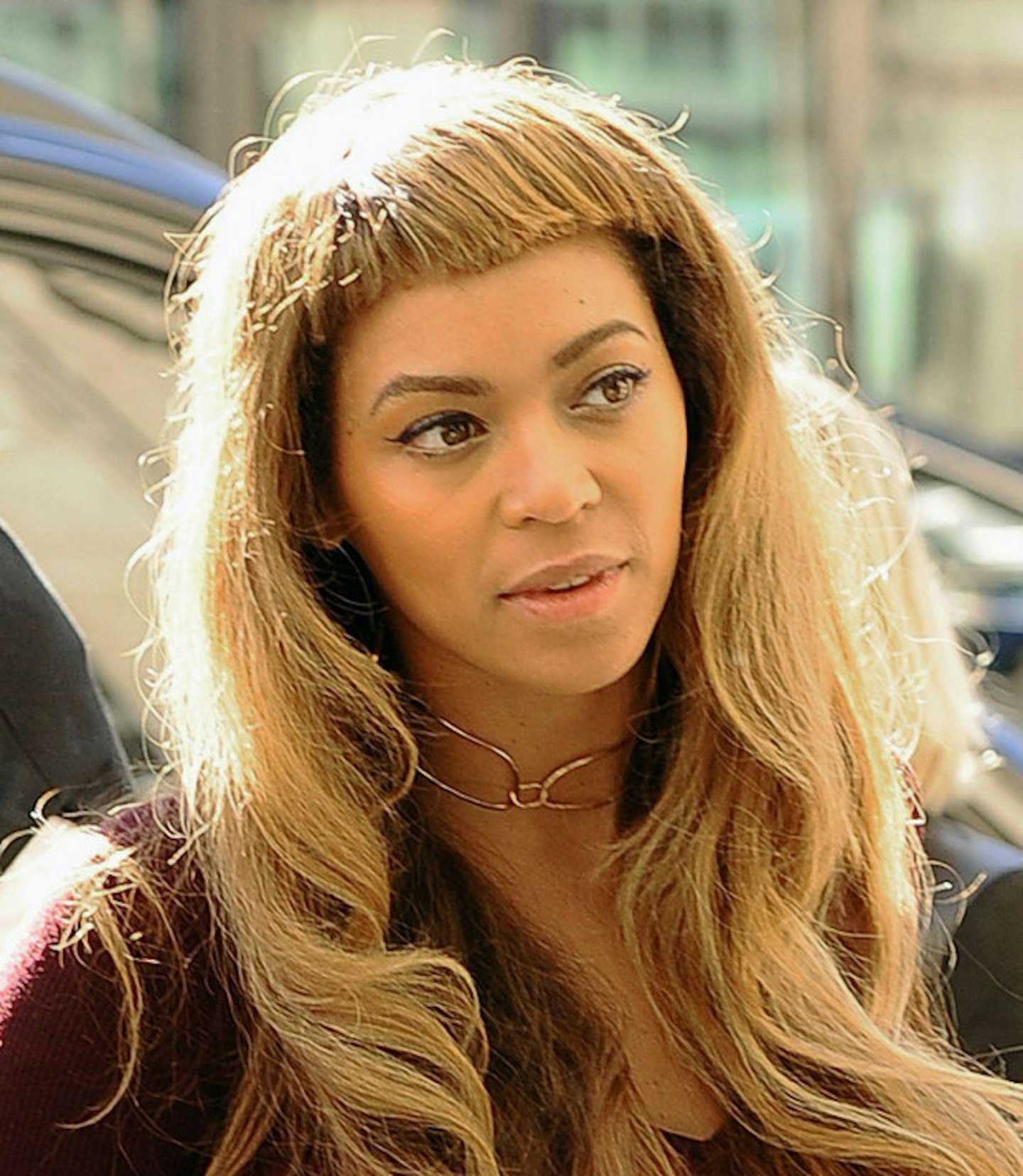 Put down the shears, Bey