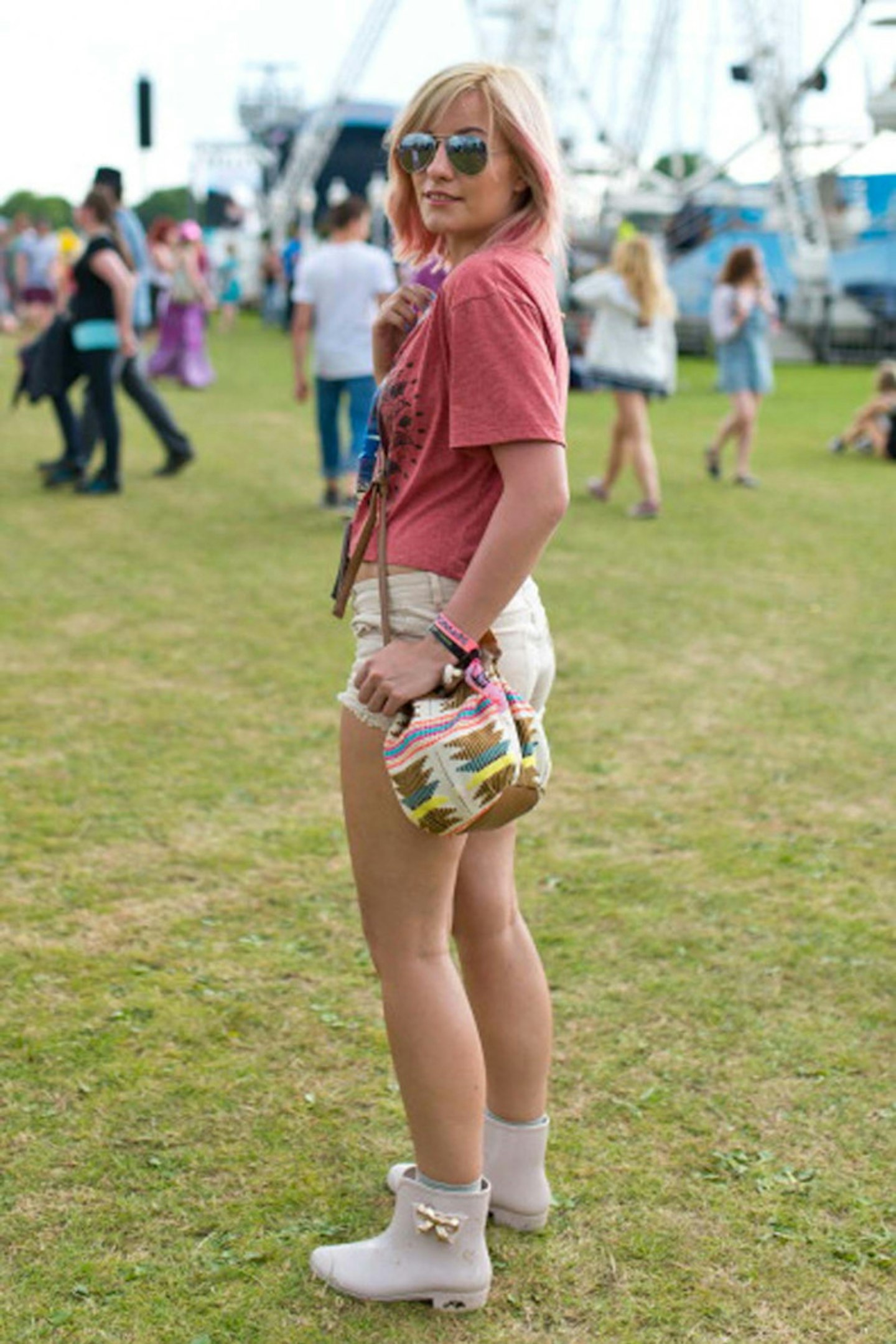 450610708-waitress-eliese-poses-wearing-an-outfit-gettyimages