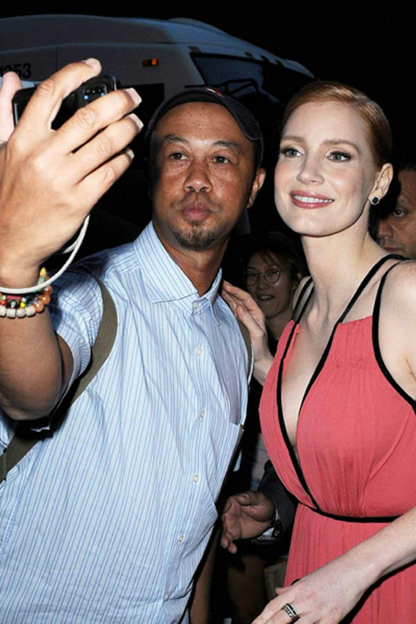 celeb selfie bomb 10