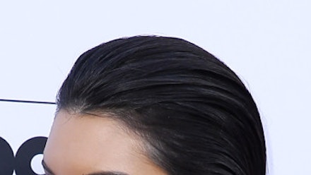 Get Kendall Jenner's swept back hair style at home with our how-to | Closer