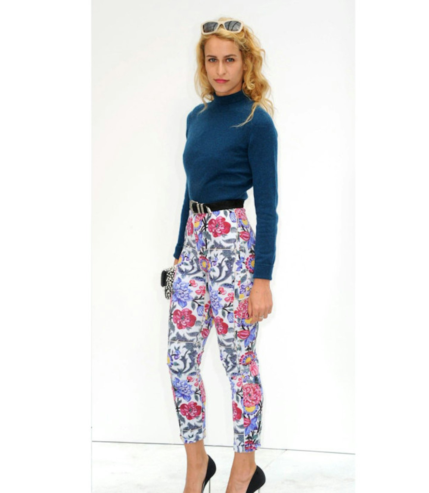 alice-dellal-chanel-couture-show-aw-14-floral-jeans