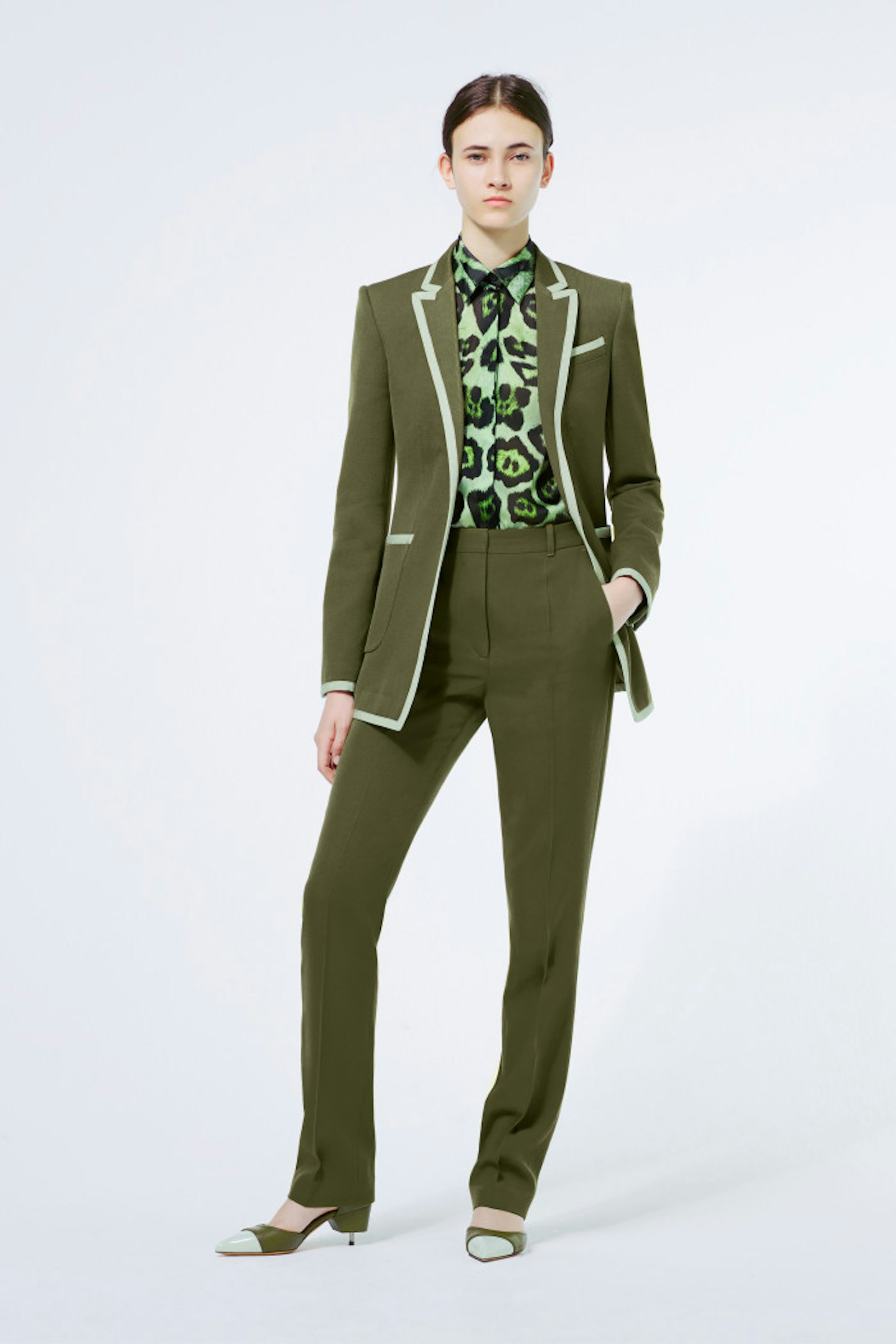 LOOK_14