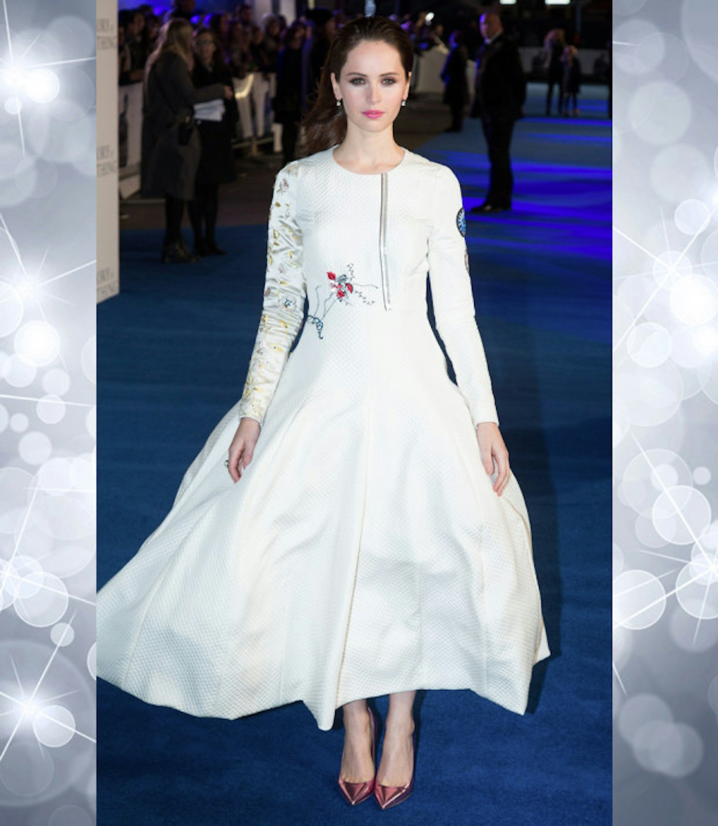 felicity-jones-best-outfits-white-floral-embroidered-dress