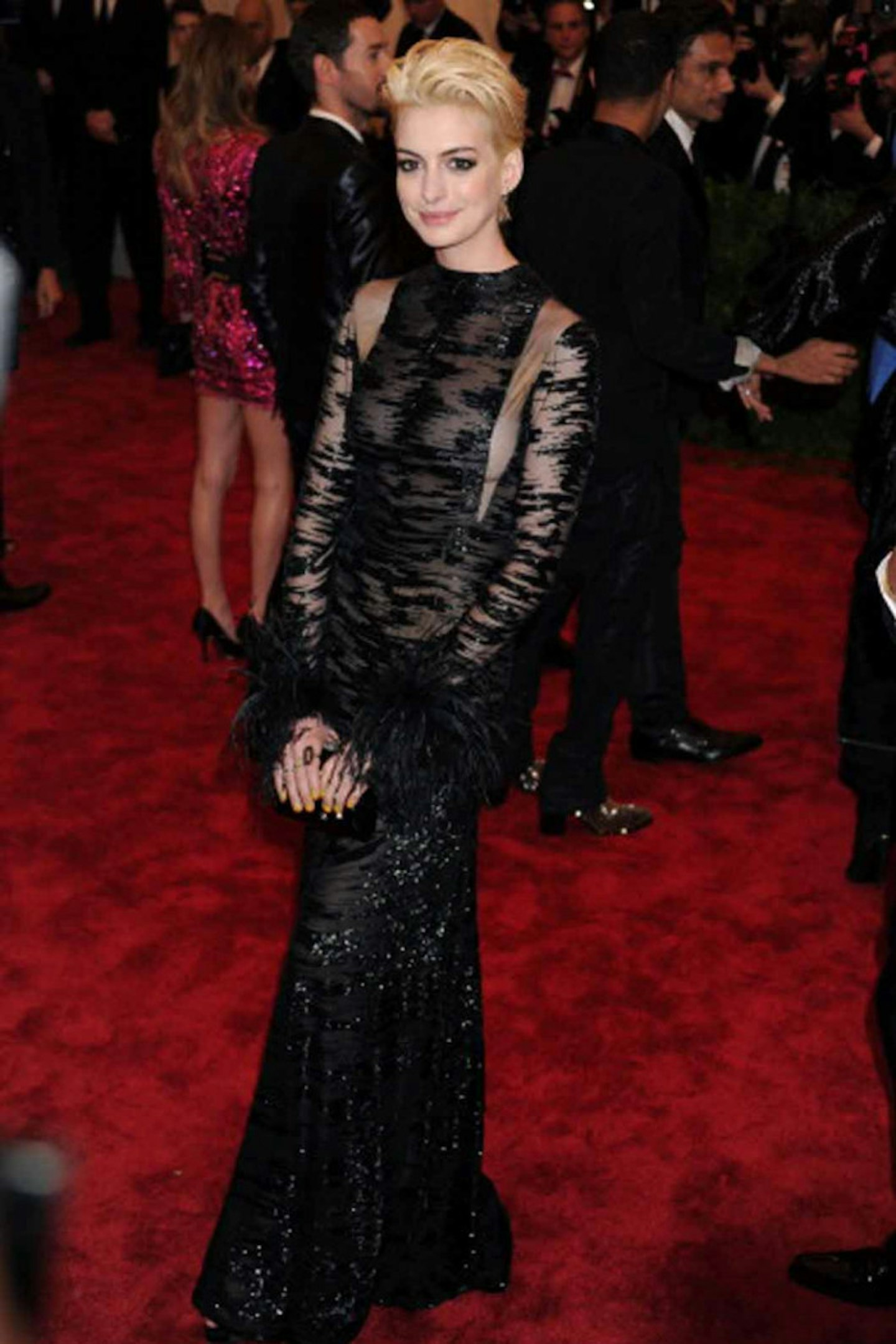 Anne Hathaway 2013 black long dress