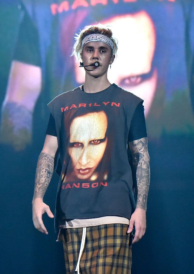 Supreme t clearance shirt justin bieber