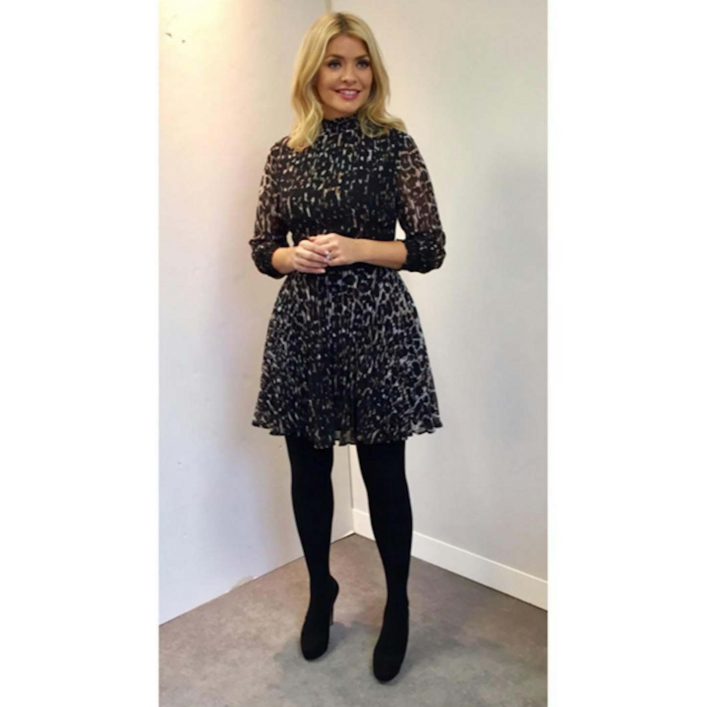 Holly Willoughby This Morning Outfit December 6 2016