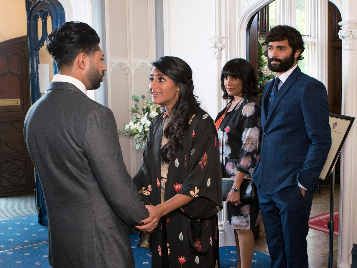 Alya tries to reassure her brother that Rana will turn up.....ahem, we're not so sure! 