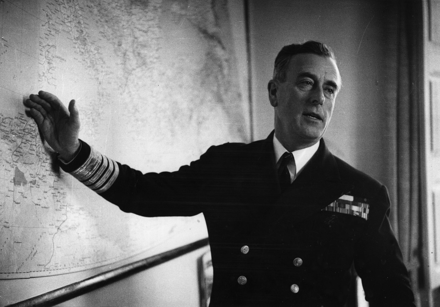 lord mountbatten the crown