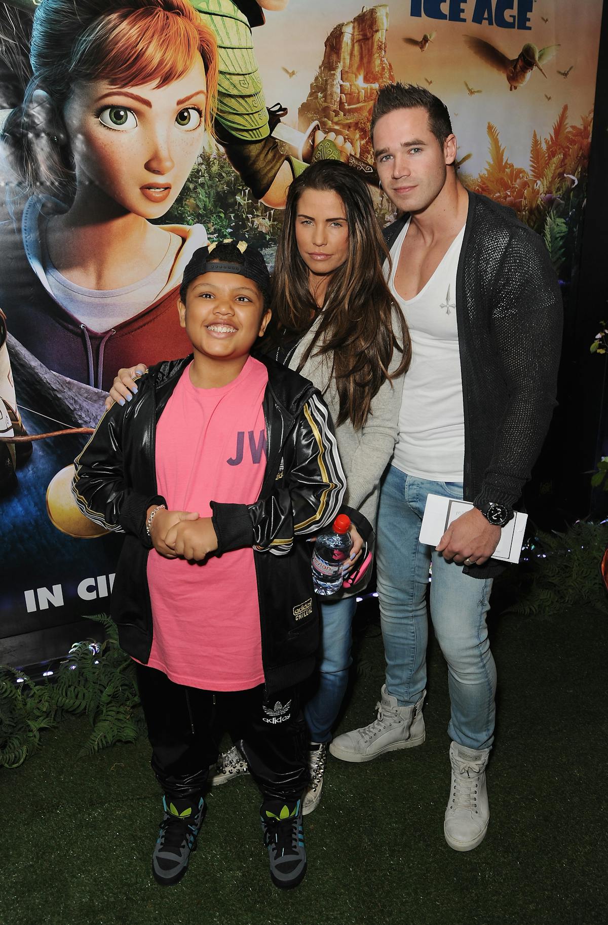 Katie Price Children Who Is Harvey Junior Princess Jett Bunny Katie Price Children Who Is Harvey Junior Princess Jett Bunny