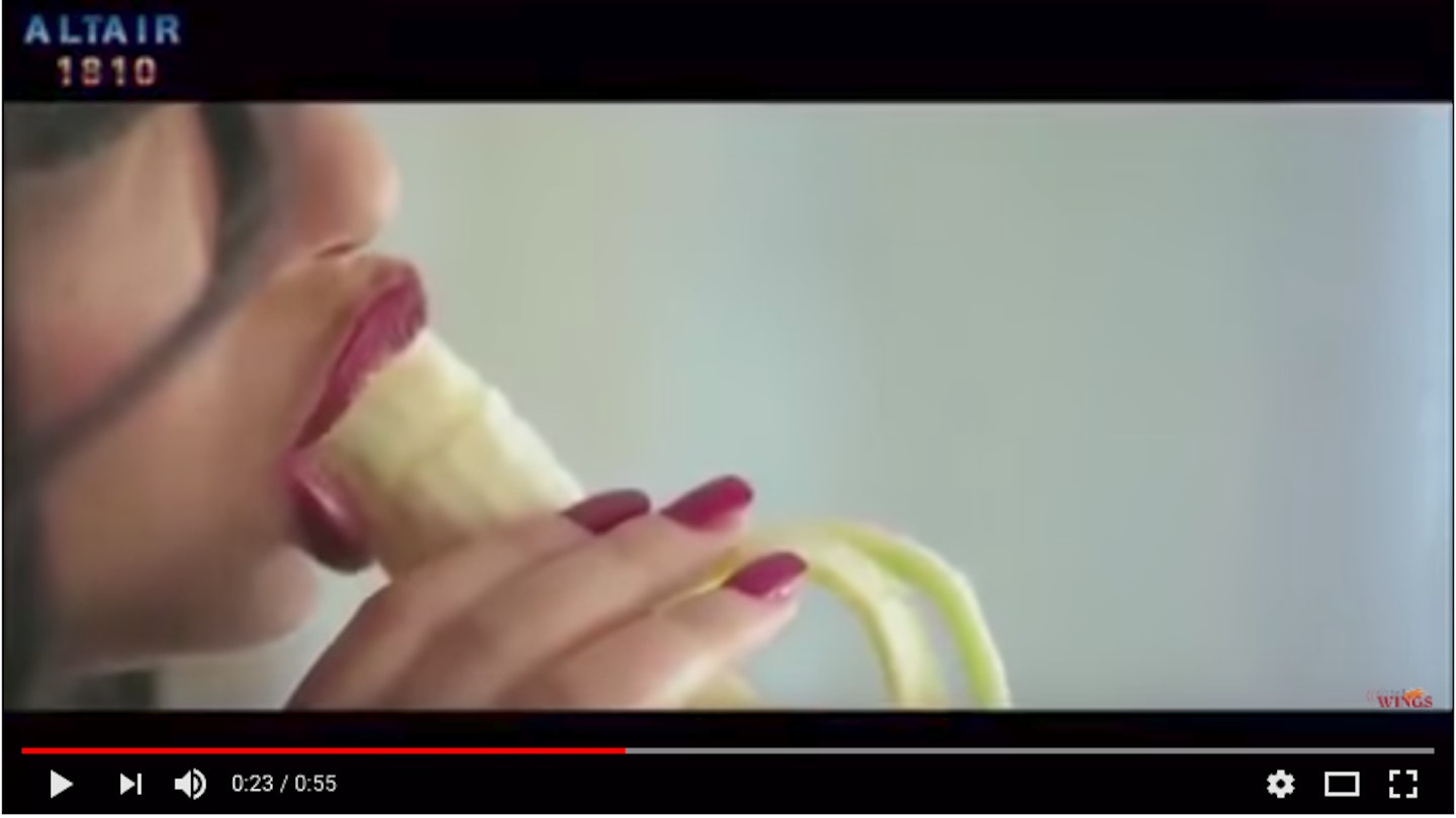 Egyptian singer suggestively eats banana