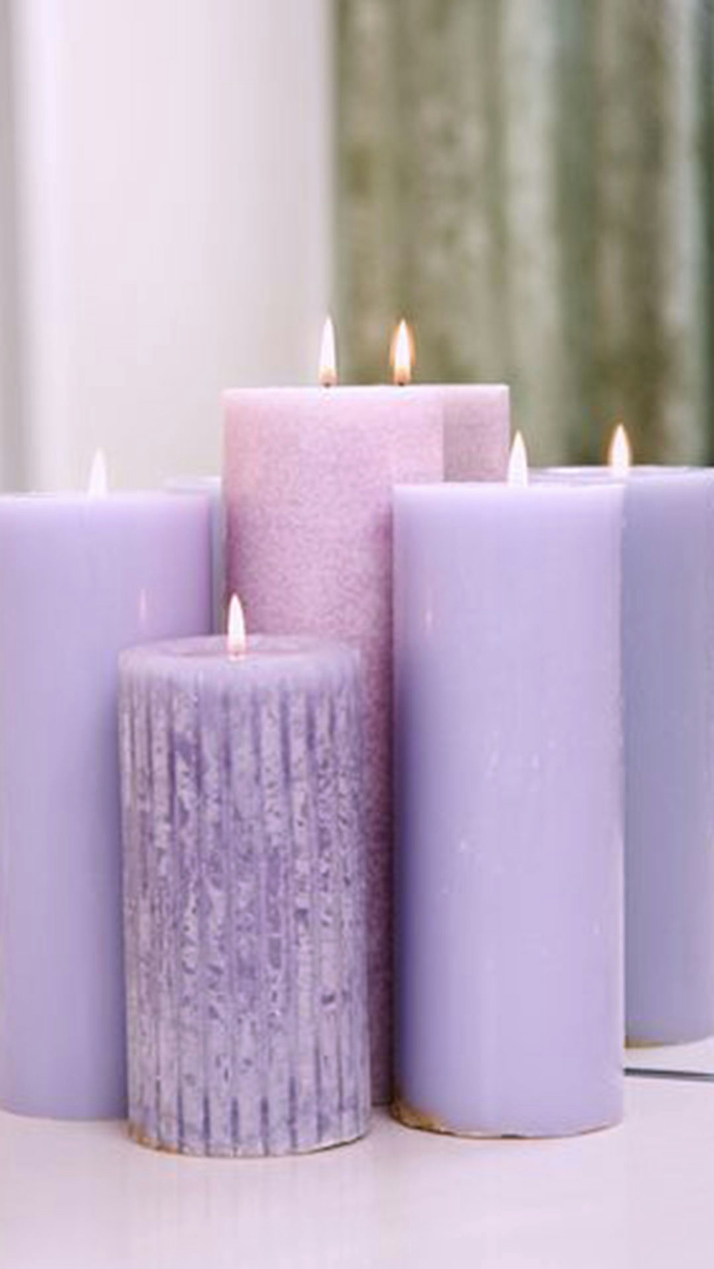 How To Do The Ultra Violet Trend At Home