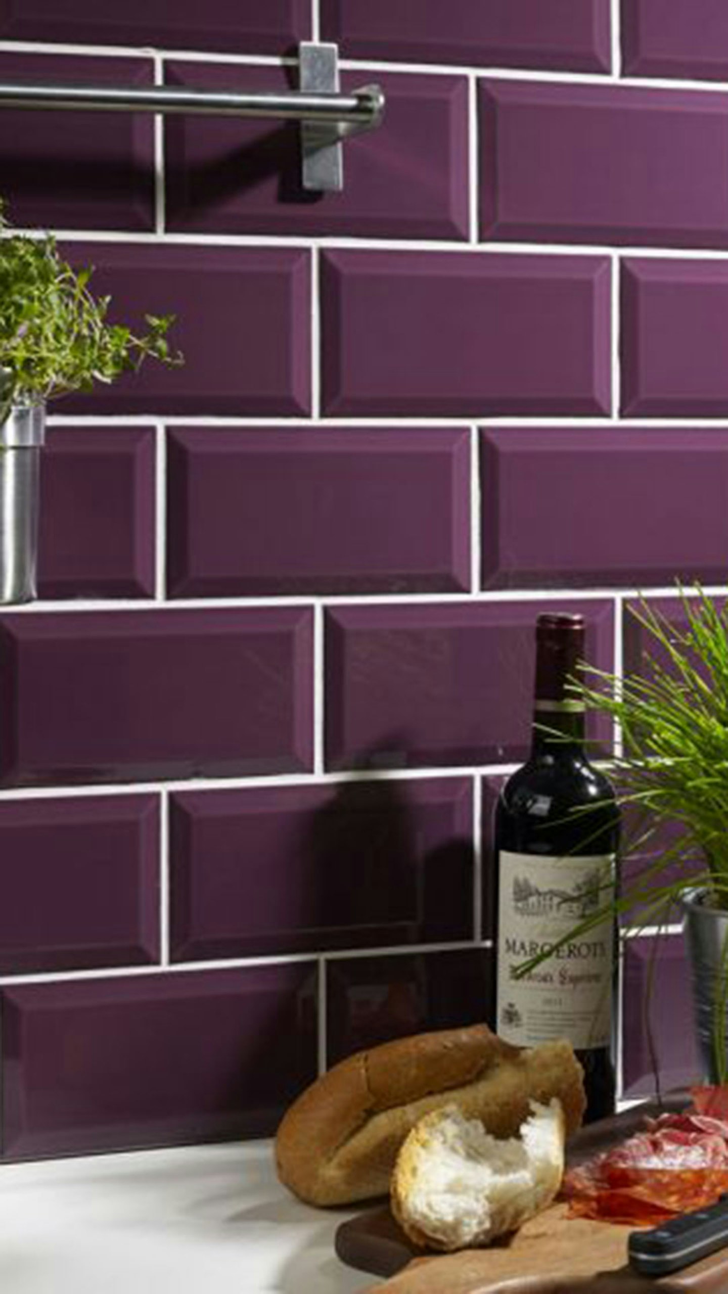 How To Do The Ultra Violet Trend At Home