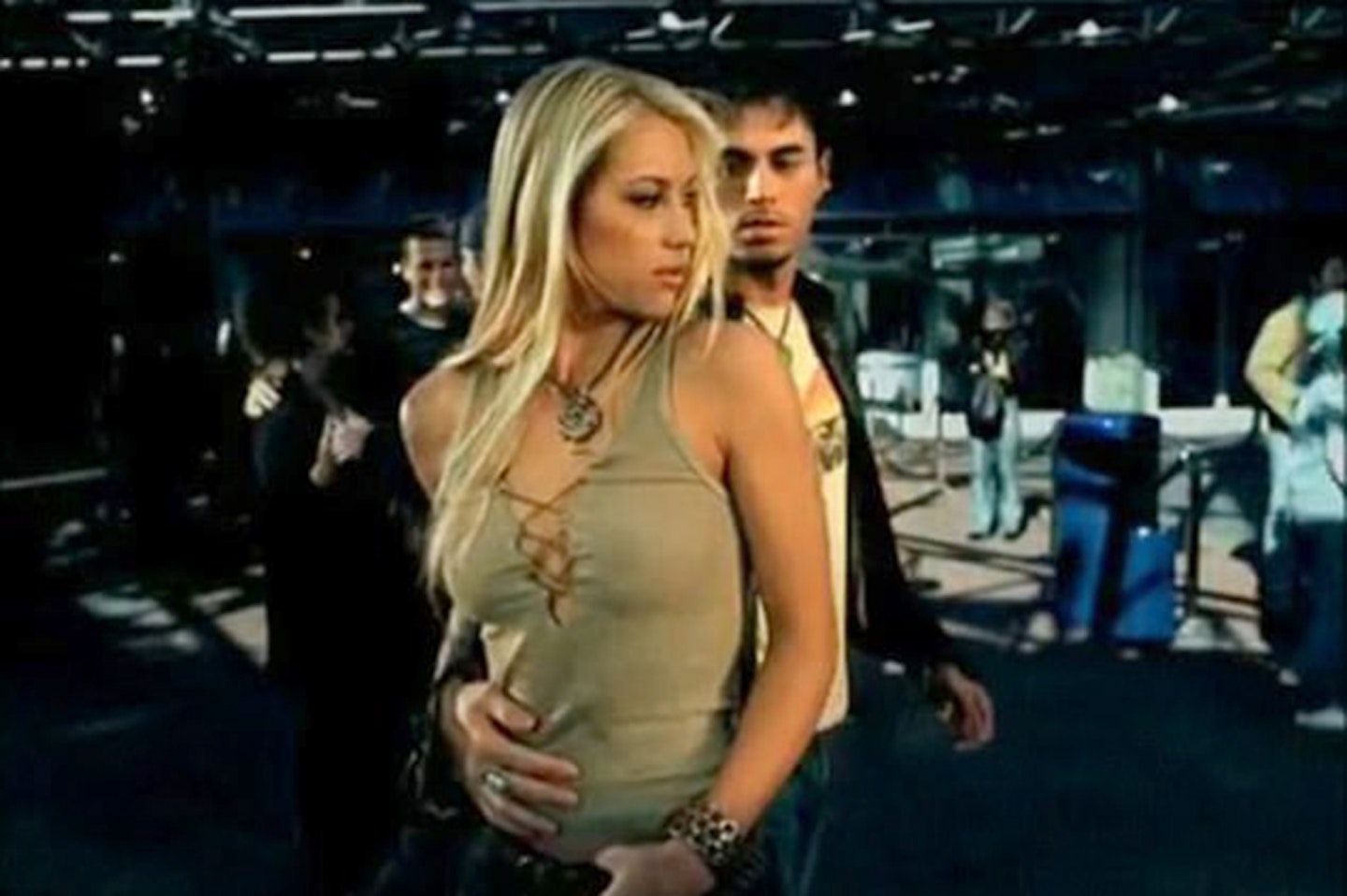 Anna starred in Enrique's video for Escape in 2001
