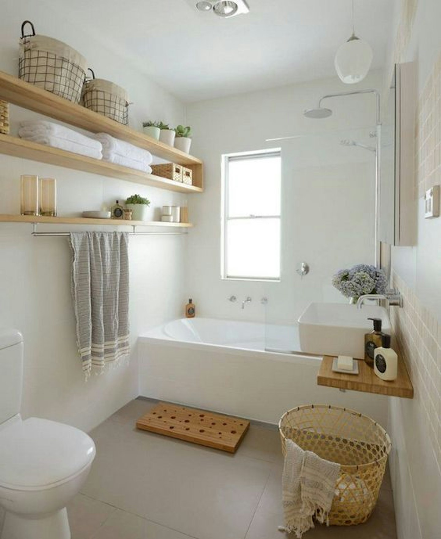 Pretty Pinterest Bathrooms