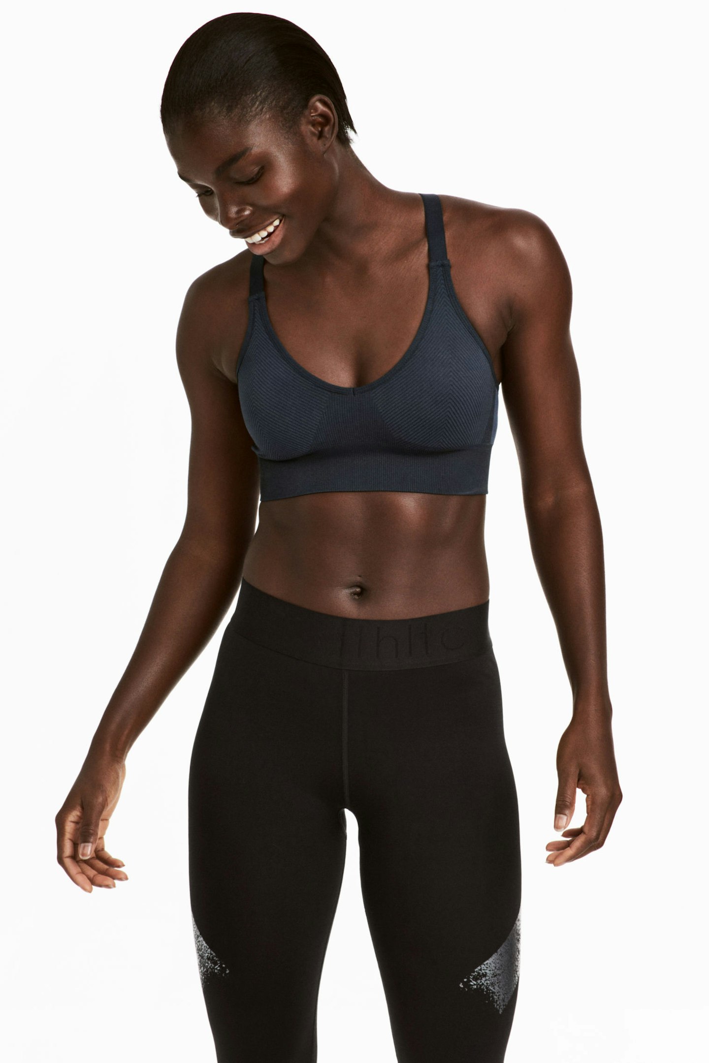 sports-bra-hm