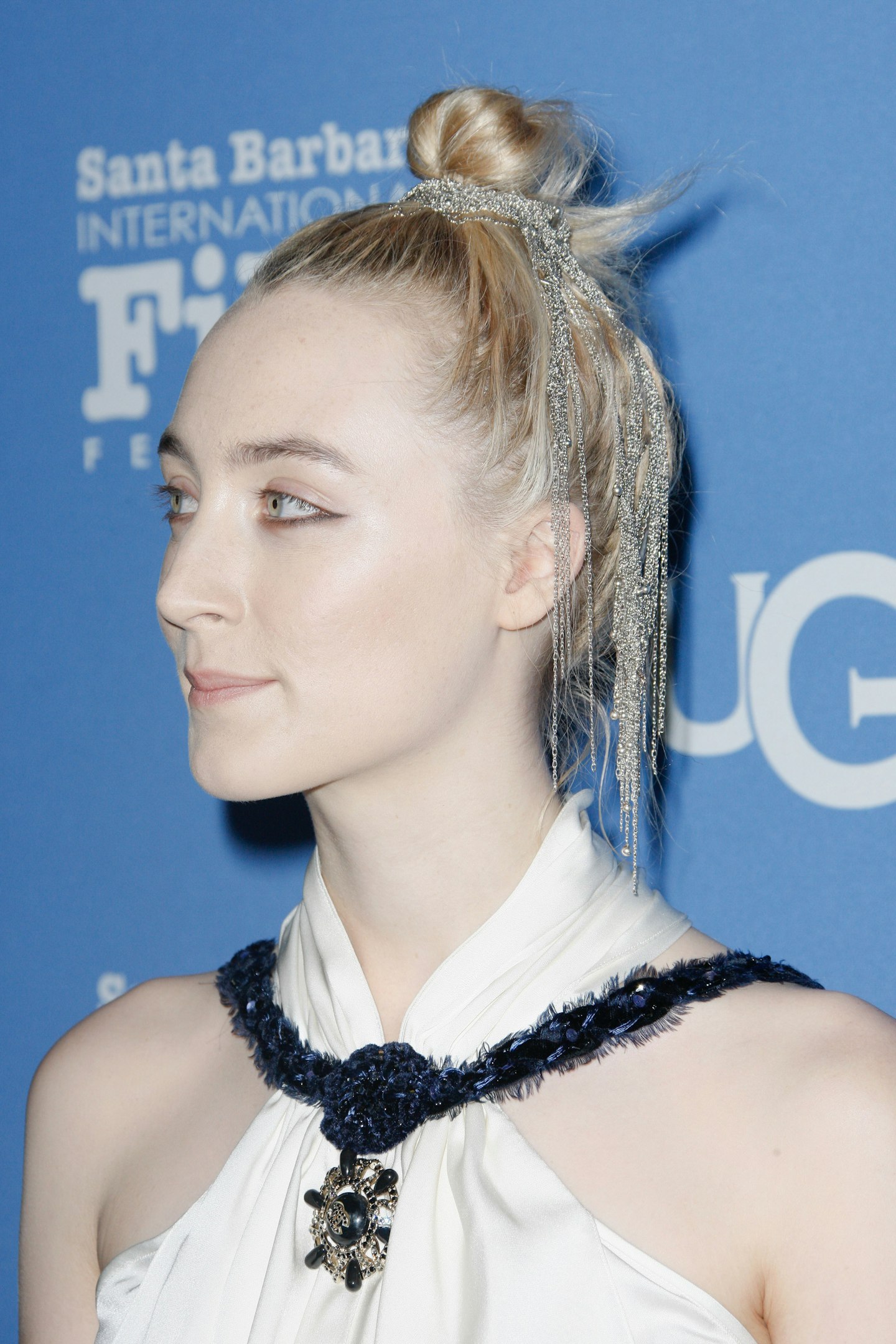 How Saoirse Ronan Updated The Top-Knot For 2018