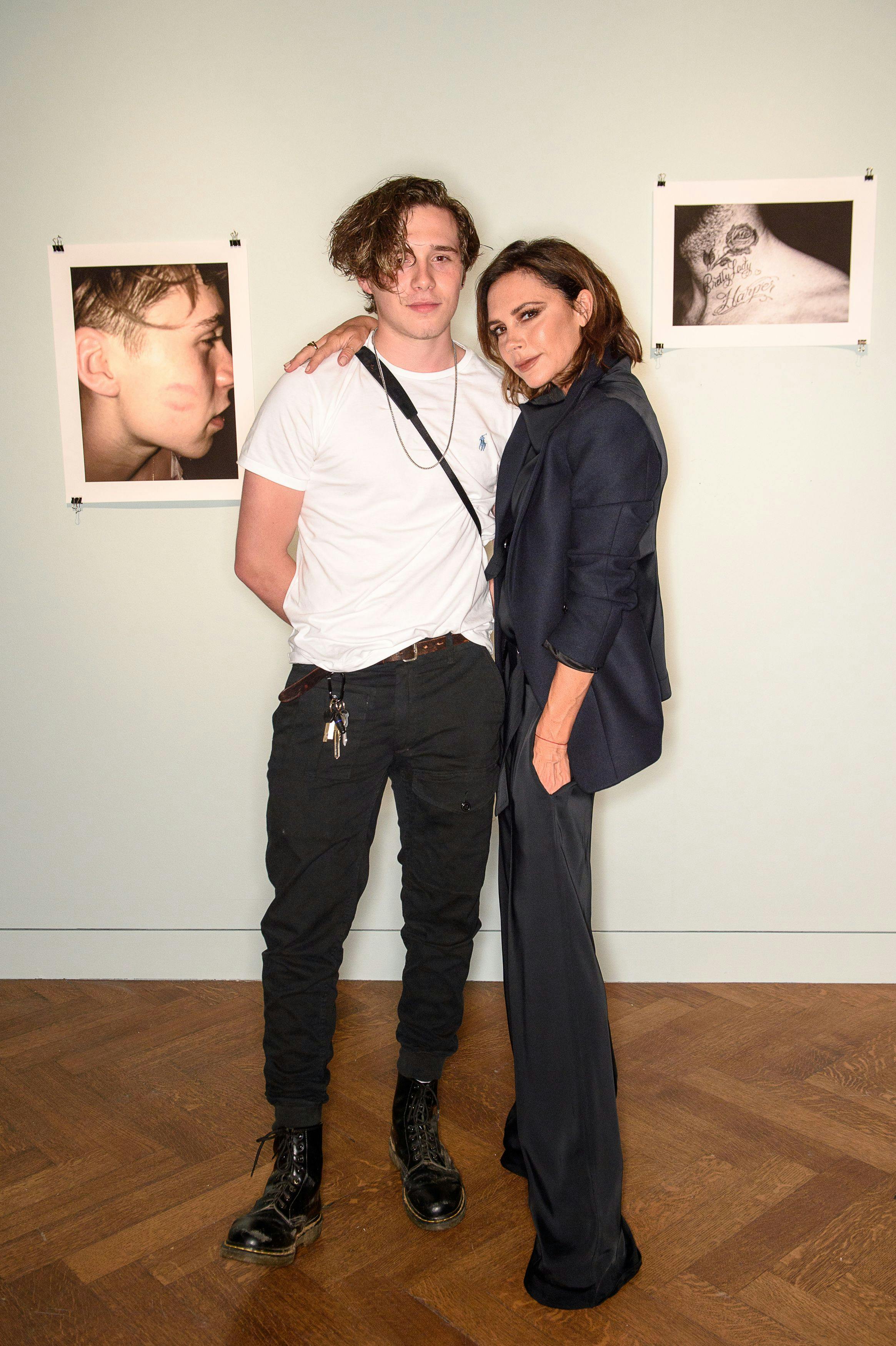 Brooklyn Beckham gets a MASSIVE tattoo in tribute to his mum(02)