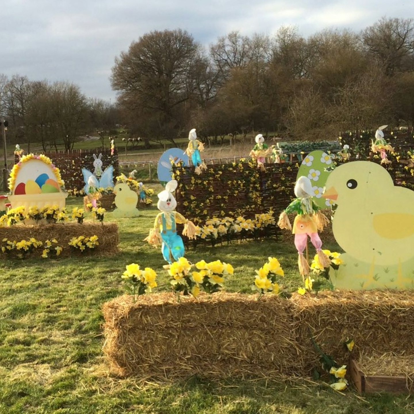 willows activity farm easter egg hunt 2018