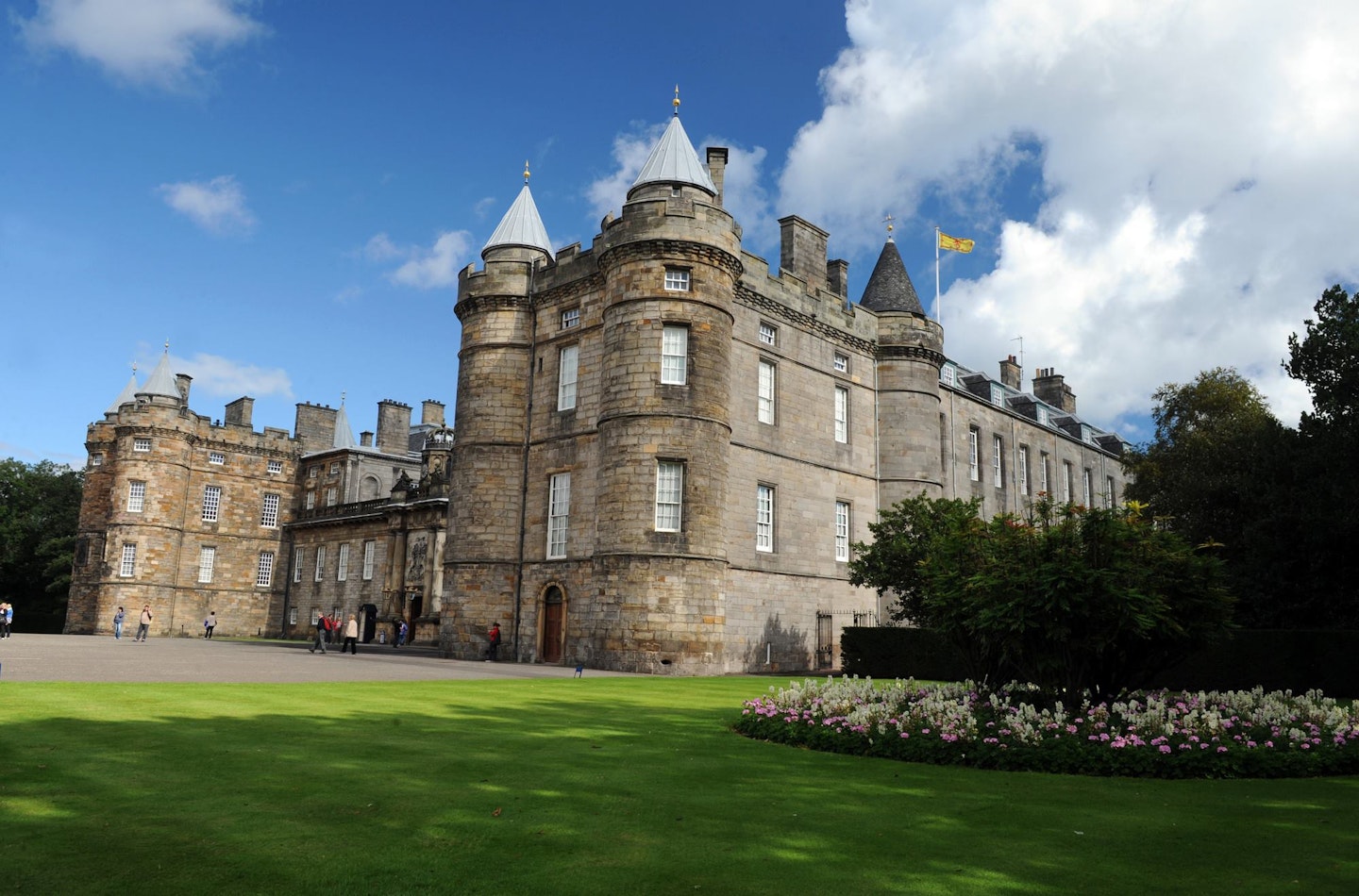 holyroodhouse easter 2018