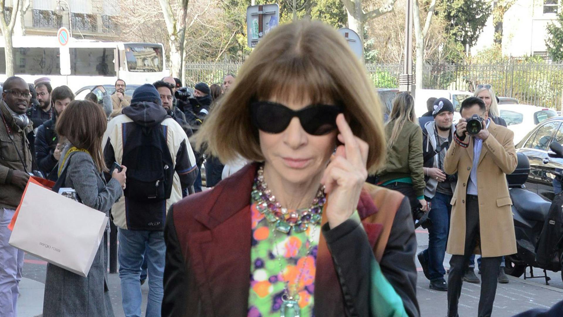 Is Anna Wintour Leaving Vogue? What We Know So Far graziadaily.co.uk