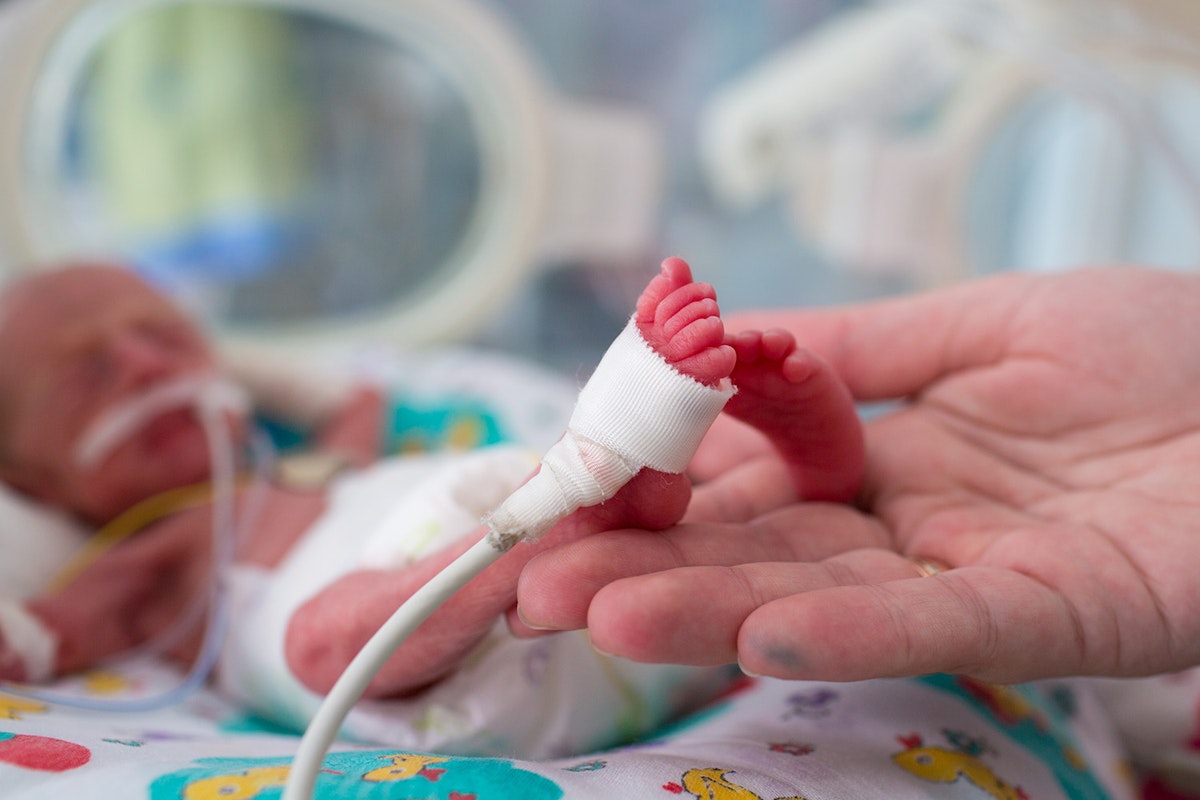 What are cuddle cots and how they work for stillborns and grieving parents