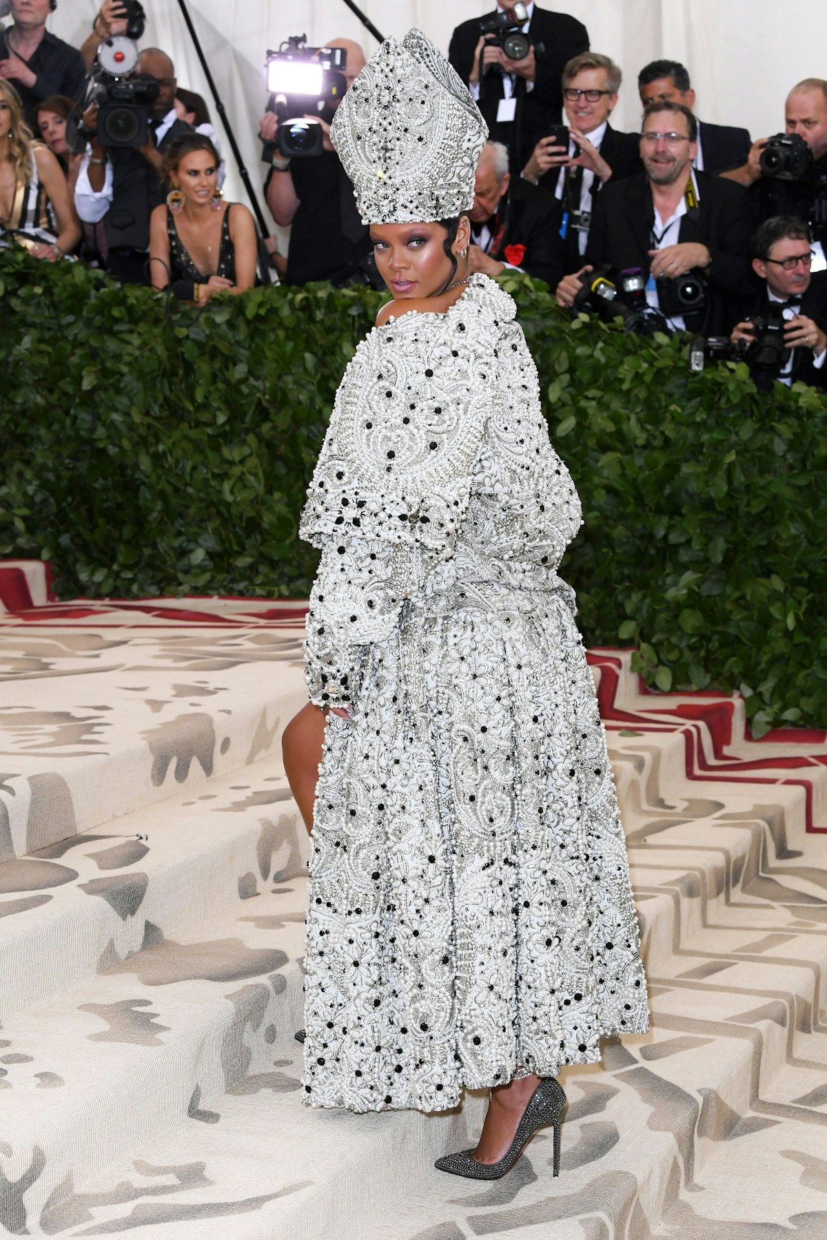 Rihanna Wears Pope Outfit To The Met Gala - Grazia | Celebrity | Grazia