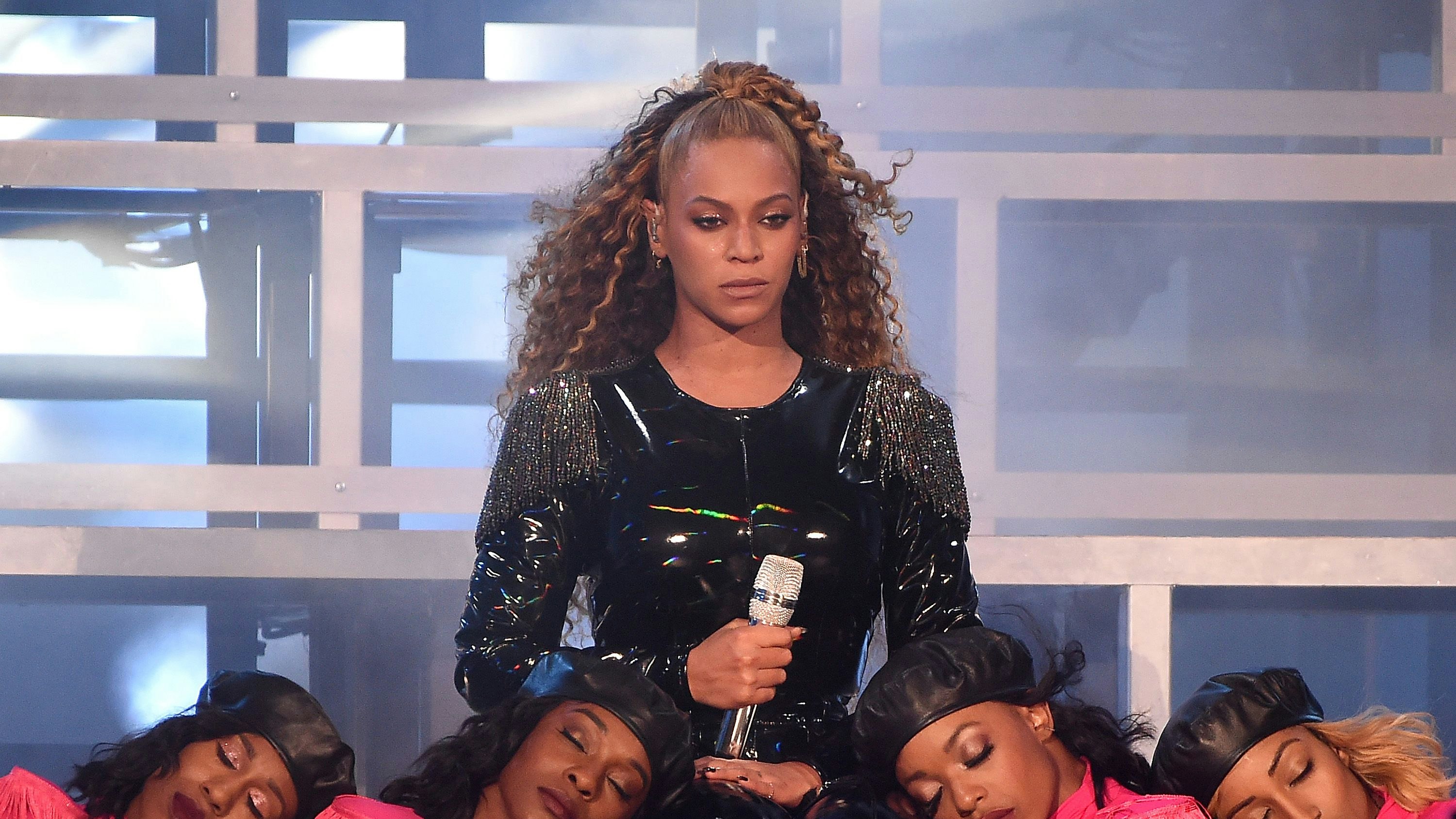 Beyoncé Just Bought A Church. Here’s What She Going To (Maybe) Do With ...