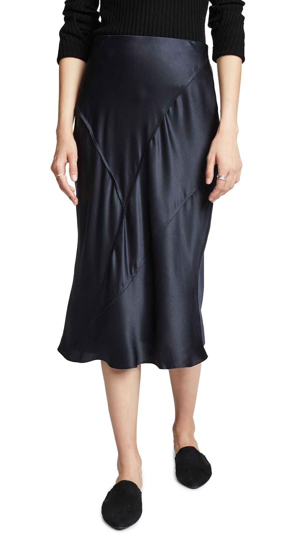 Wait, Everyone Is Wearing This Holy-Grail Realisation Par Skirt ...