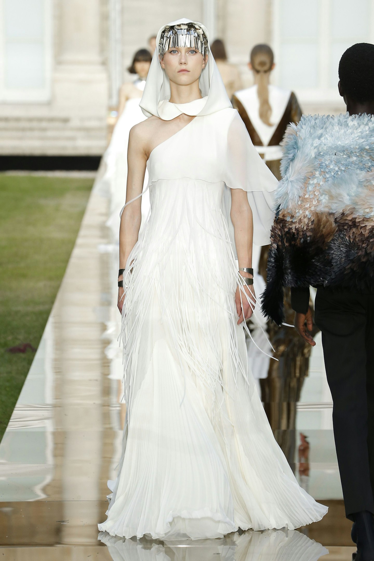 haute couture bridal wedding inspiration