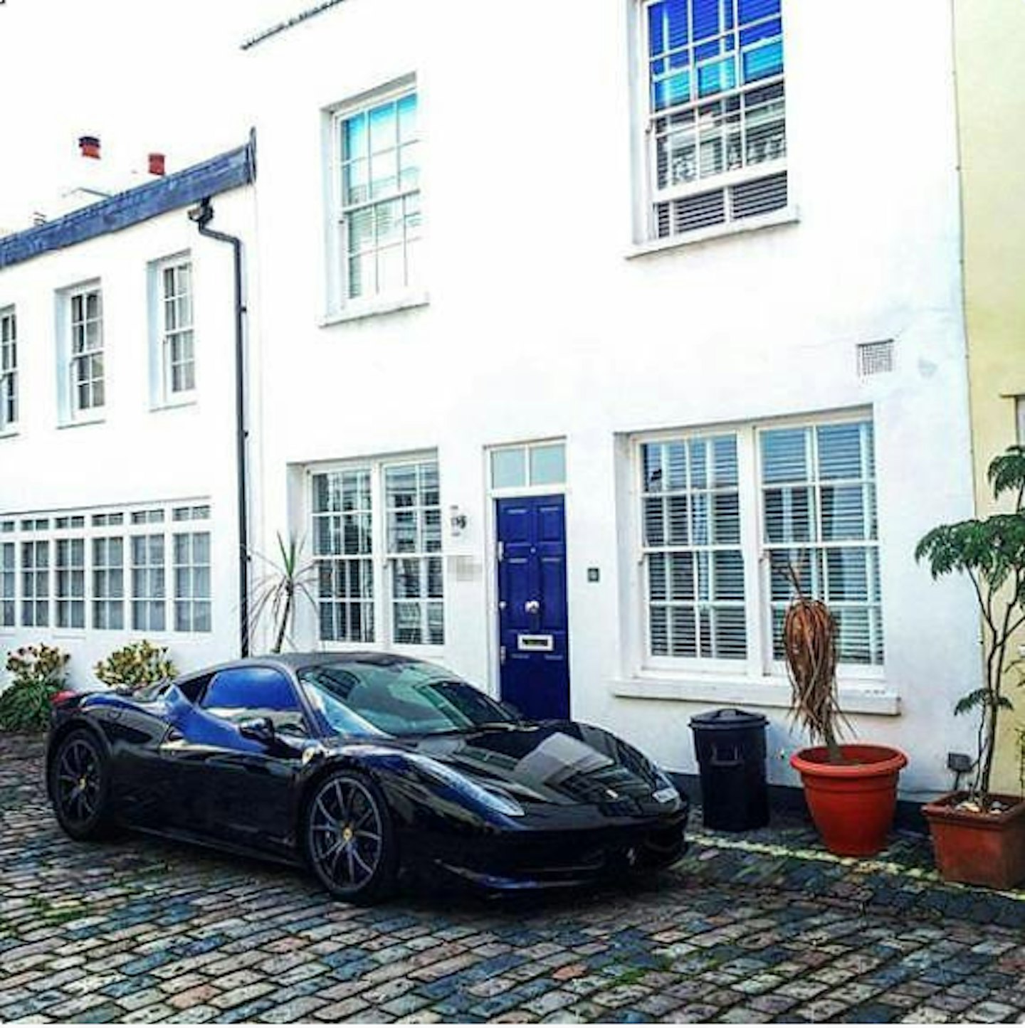 Charlie's Hyde Park mews house