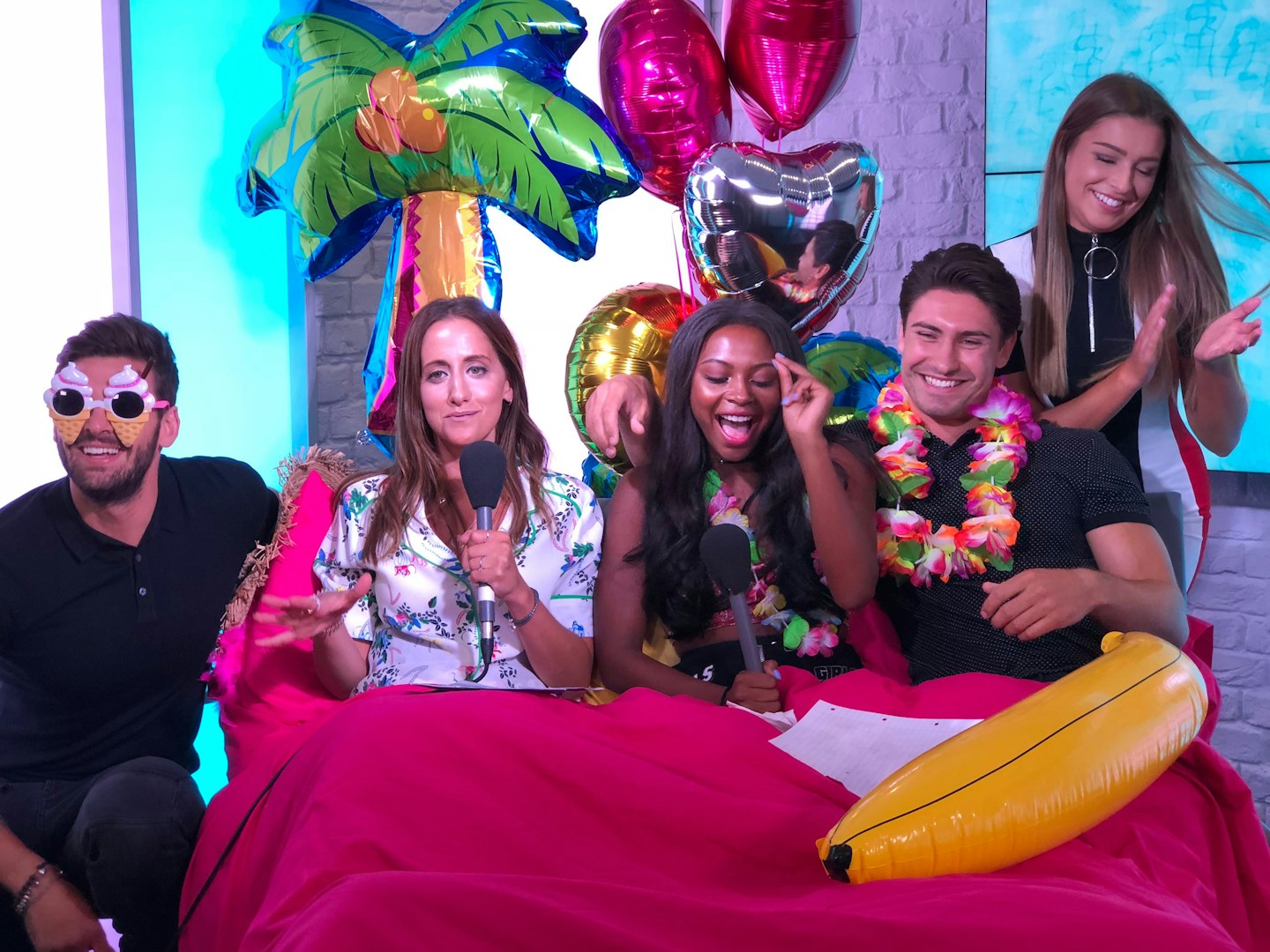 Love Island: Under the Duvet