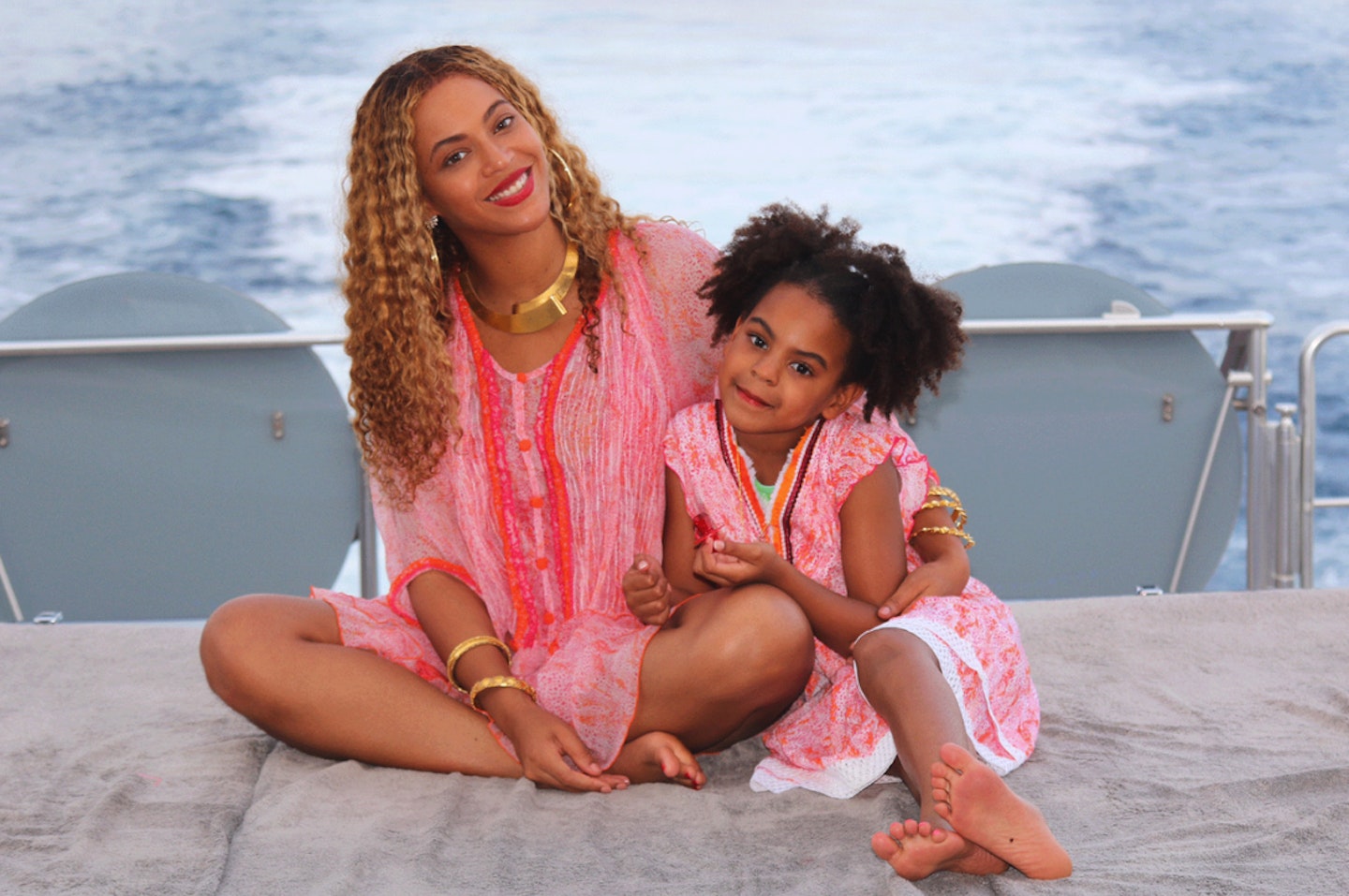 Beyonce Holiday Pictures