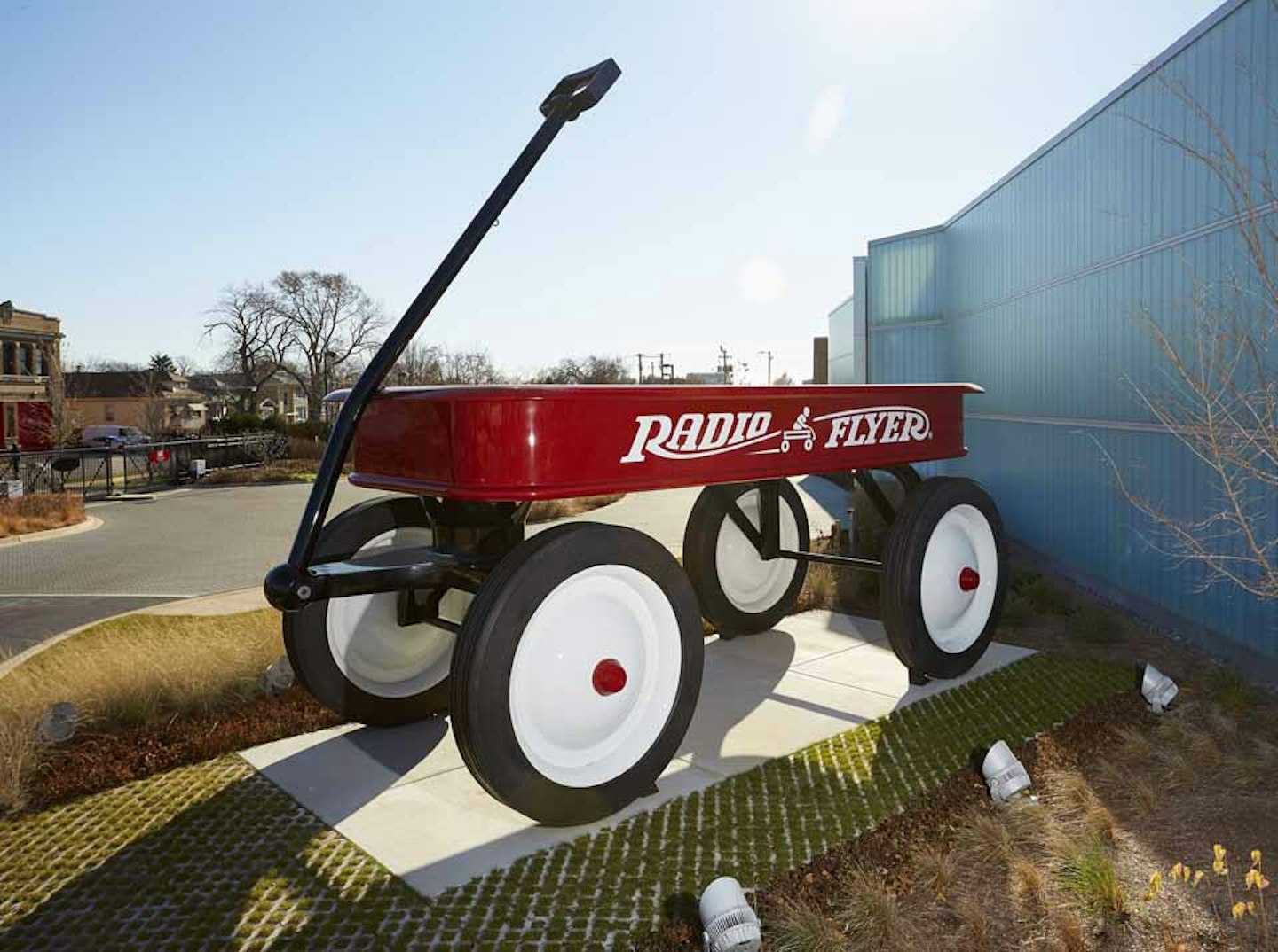 Largest toy wagon