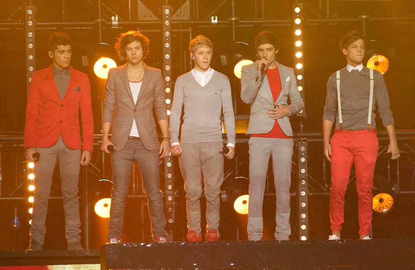 One Direction return to The X Factor