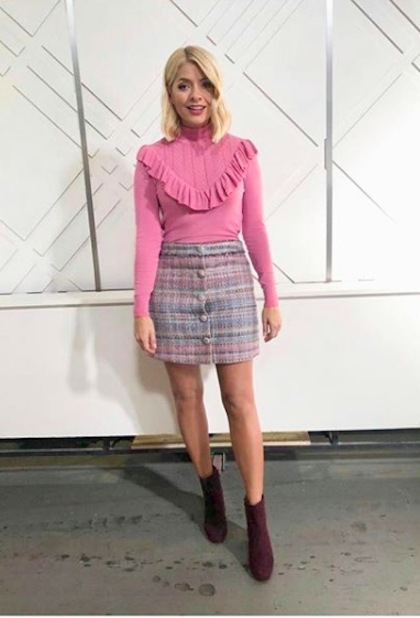 holly willoughby clothes this morning