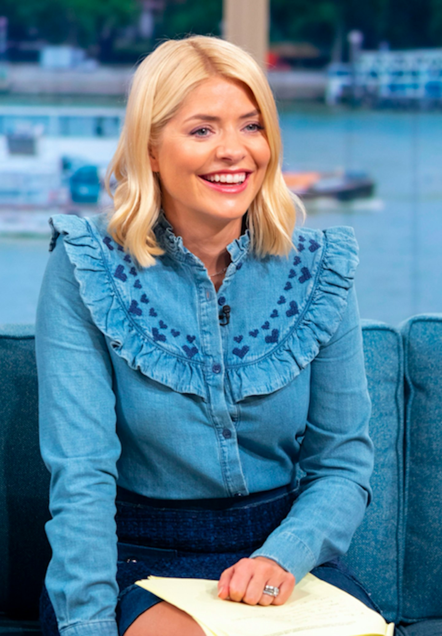 holly willoughby quit truly