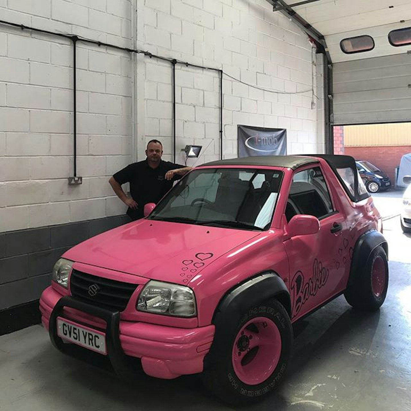 katie price pink car
