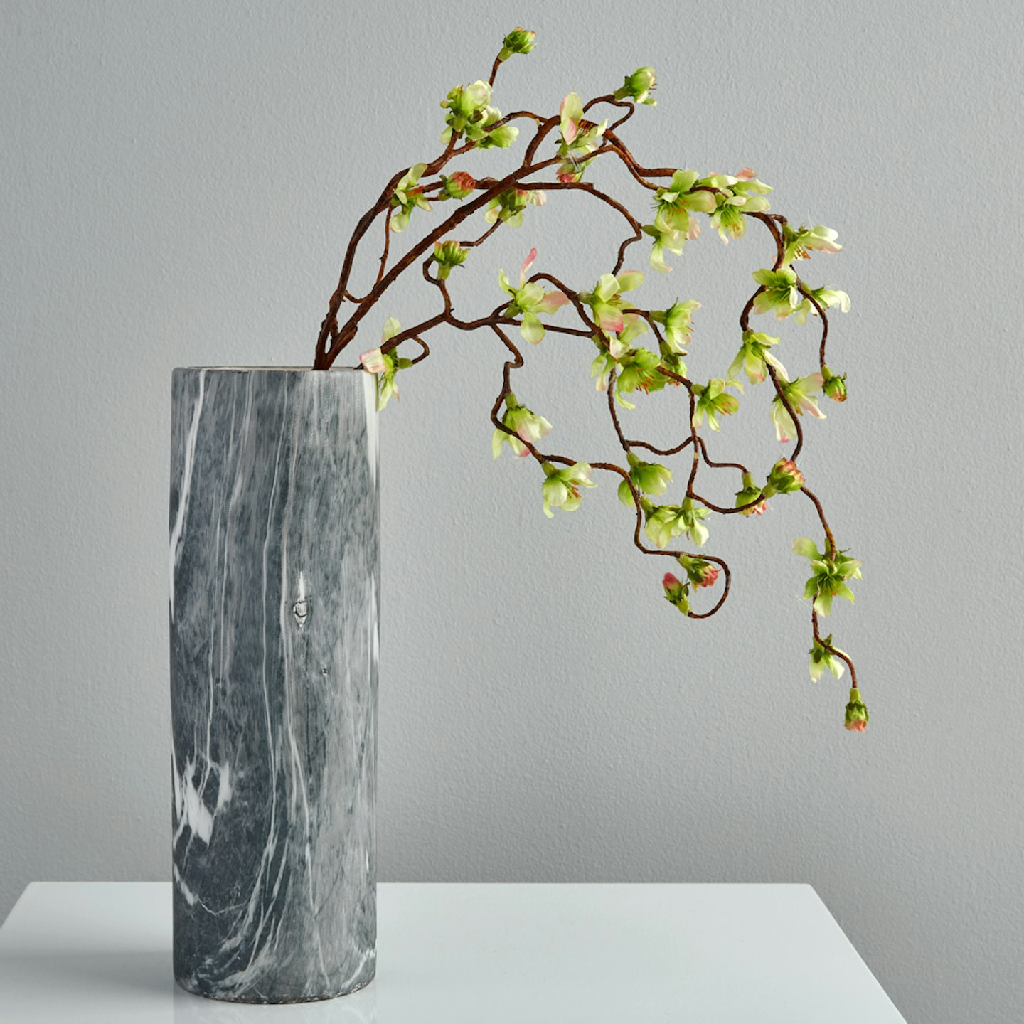 vase marble