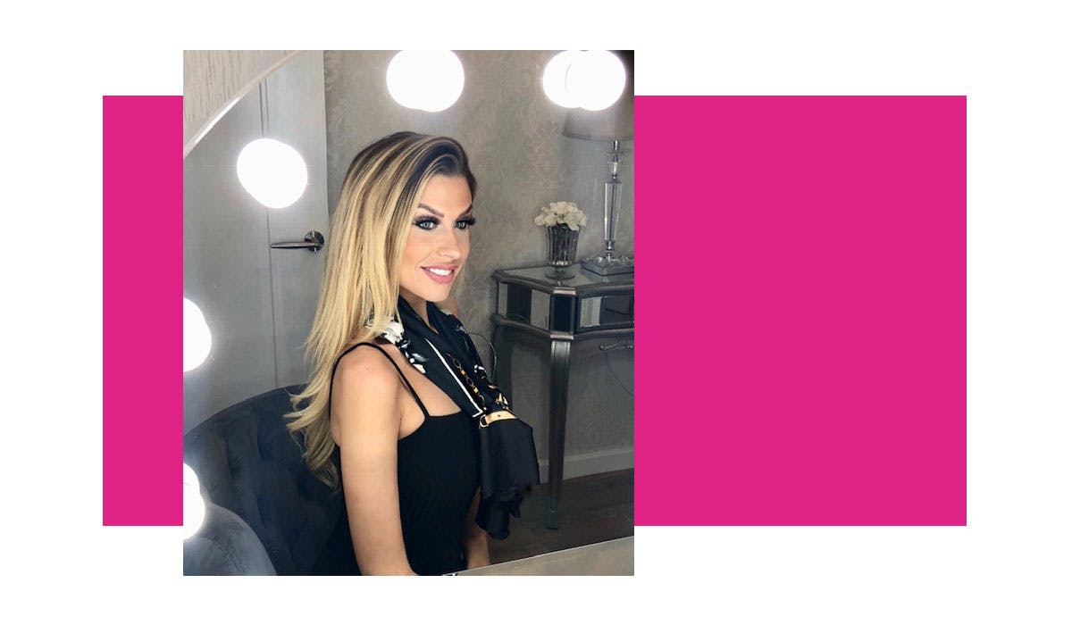 how-one-simple-gift-turned-mrs-hinch-into-an-instagram-sensation-closer