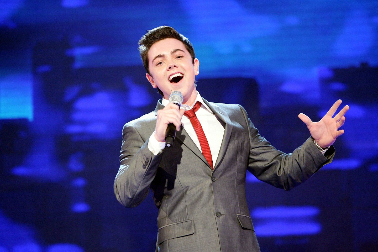 RAY QUINN ON THE X FACTOR 