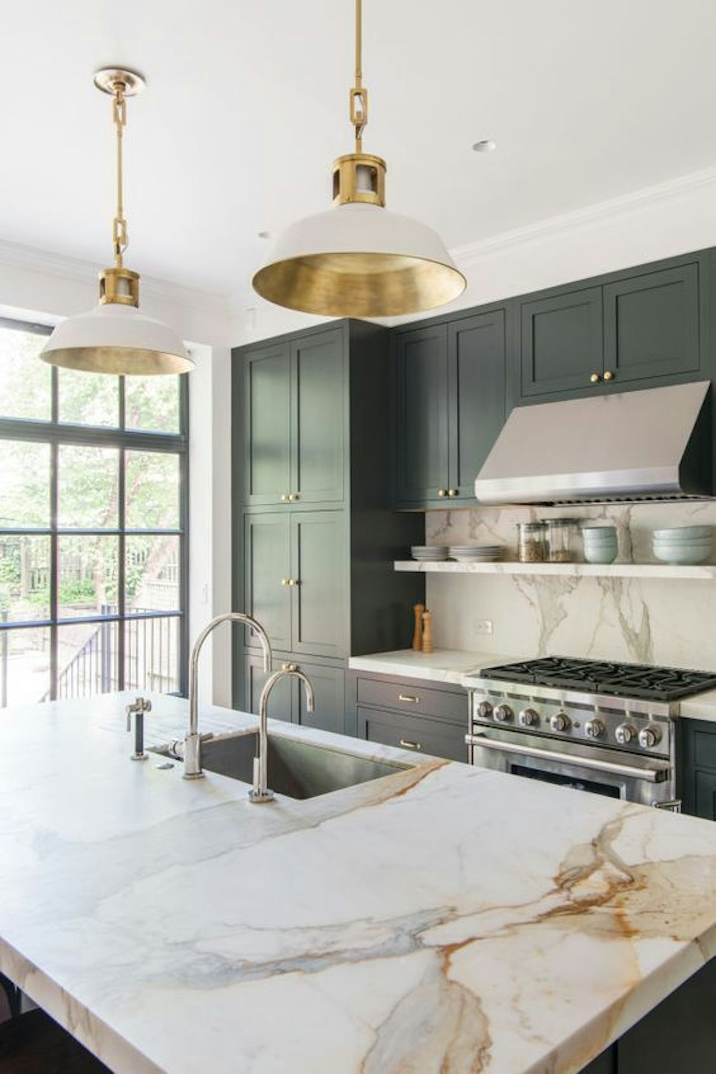 mixed metals interiors trend