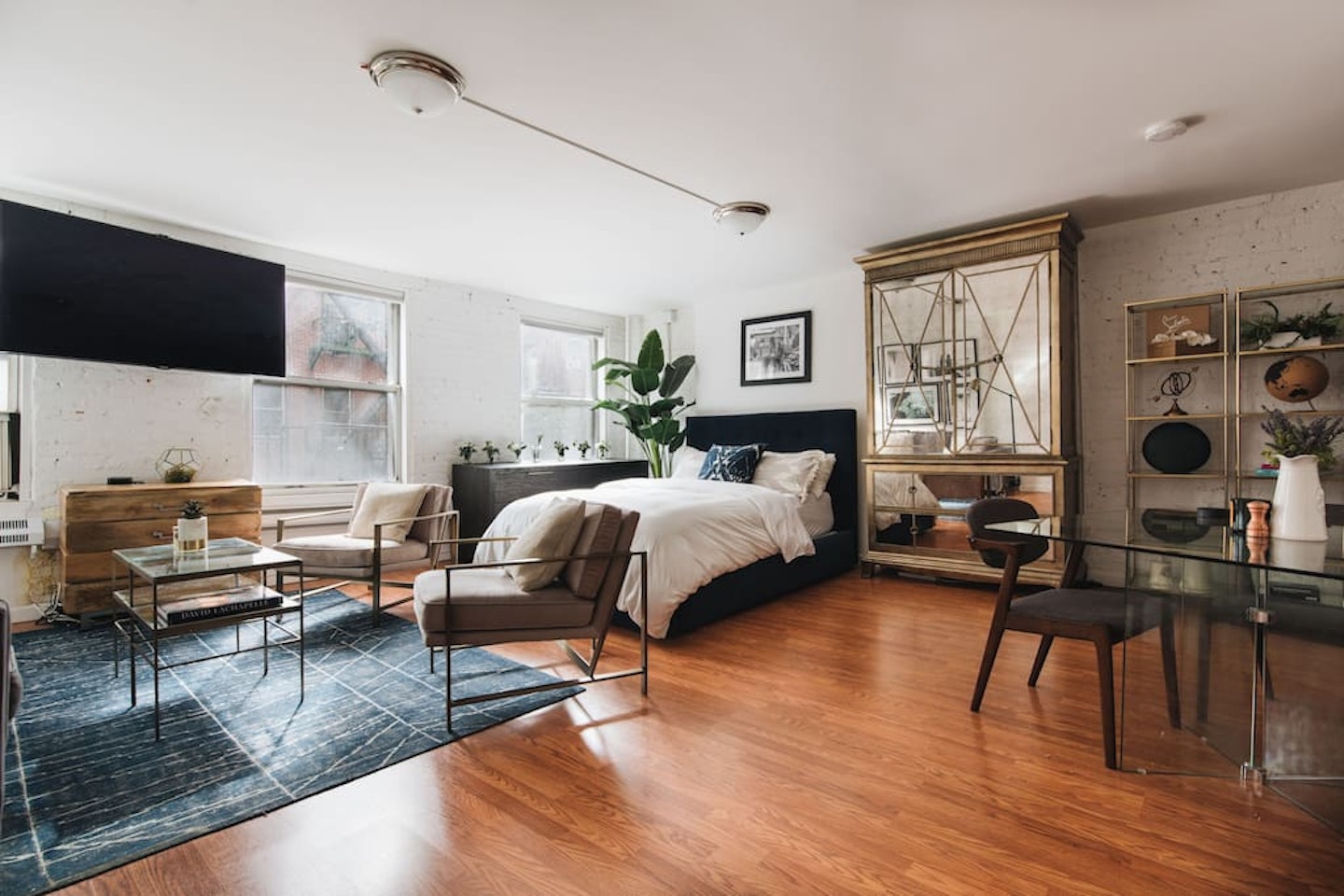 The Best Airbnbs In New York For Interiors Inspiration - Grazia