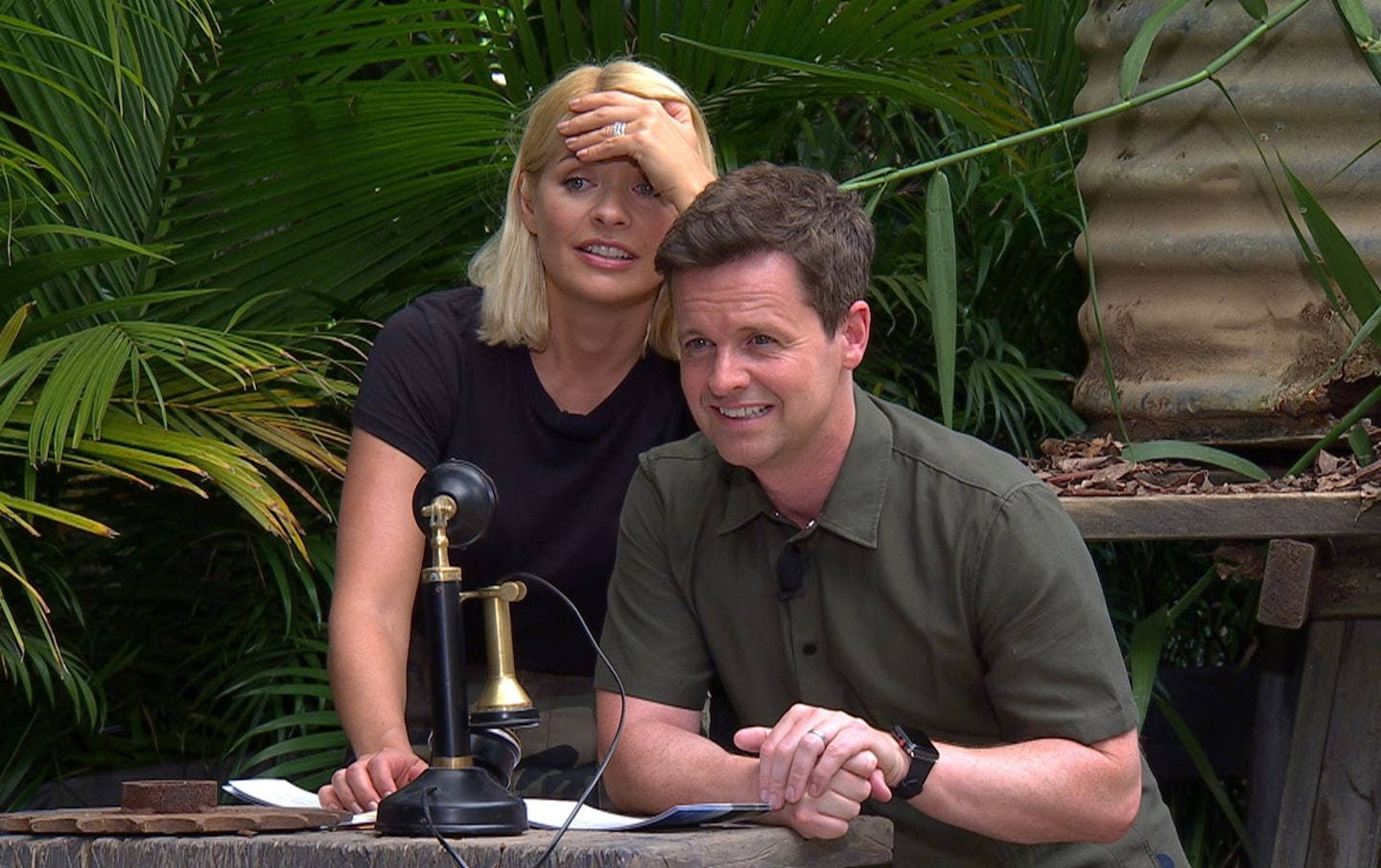 HOLLY AND DEC